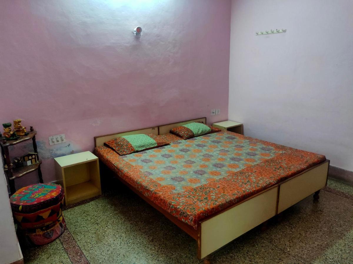 Jwala Niketan Guesthouse Private Rooms Джапур Экстерьер фото